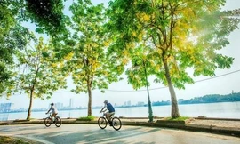 Nắng nóng gay gắt quay trở lại miền Bắc 