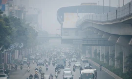 Miền Bắc sương mù bao phủ; miền Nam sáng trời lạnh, ngày nắng mạnh