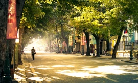 Miền Bắc nắng kéo dài, miền Trung mưa lớn