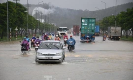 Biển Đông khả năng xuất hiện bão, miền Trung nguy cơ lũ chồng lũ