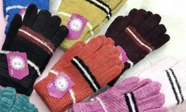 Thị trường ngày 19/12: Giá cước 5G ngang 4G, bán đồ chống rét 'trúng đậm'