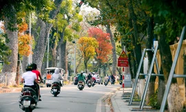 Cả nước ít mưa, trời nắng