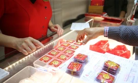 Thị trường 22/2: Ngày vía Thần tài, nhà vàng bội thu