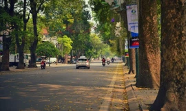 Miền Bắc tăng nhiệt, miền Nam mưa trái mùa