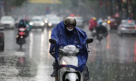 Nhiều vùng trên cả nước đón mưa lớn