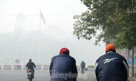 Bắc bộ và Bắc Trung bộ sương mù dày đặc, nên hạn chế ra đường trước 8h sáng