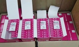 Bộ kit xét nghiệm COVID-19 được rao bán tràn lan trên chợ mạng với giá cả triệu đồng