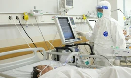 TIN NHANH 12H: Nguyên nhân ca mắc COVID-19 ở TPHCM tăng cao | Hà Nội mưa rét bất thường