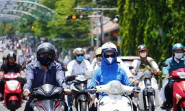 Miền Bắc nắng nóng kéo dài, Nam Bộ giảm mưa