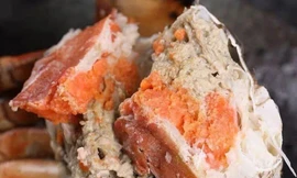 Cua siêu gạch Na Uy giá rẻ xuất hiện trên thị trường Hà Nội