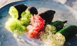 Cứ ngỡ trứng cá hồi, hóa ra lại là quả chanh đắt đỏ nhất thế giới