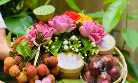 Mâm cúng Tết Đoan ngọ có gì mà giá đắt đỏ vẫn 'cháy' hàng?