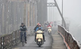 Miền Bắc chìm trong sương mù, Hà Nội trời âm u