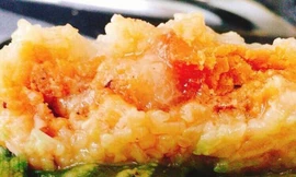 Mới lạ bánh chưng Tết vị caramel, nhân bào ngư 