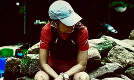 Chinh phục 100km 'hãi' nhất trong lịch sử trail, 'nữ chiến binh' chuyên 'trị' cự ly Ultra gây 'sốc'