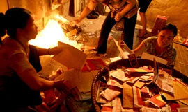 Người Việt giàu nhất ở… thế giới bên kia