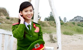 Nam thanh, nữ tú cảnh sát bên sông