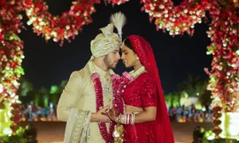 Hé lộ ảnh ‘đám cưới thế kỷ’ Nick Jonas và Hoa hậu Thế giới năm 2000