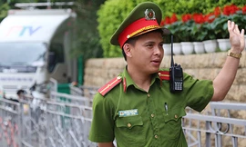 1000 cảnh sát được bố trí bảo vệ an ninh lễ hội Đền Hùng. Ảnh: Phạm Dự.