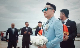 Hình ảnh hiếm hoi trong đám cưới của Tiến Đạt và vợ kém 10 tuổi
