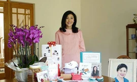 Bức ảnh bà Yingluck chia sẻ trên Facebook.