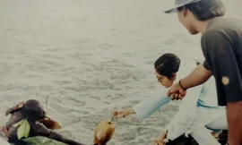 Bí mật của người phụ nữ tiếp cận với bộ tộc nguy hiểm nhất thế giới