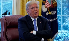 Tổng thống Mỹ Donald Trump trả lời các câu hỏi về Triều Tiên trong buổi phỏng vấn với Reuters. Ảnh: Reuters