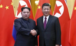 Chủ tịch Triều Tiên Kim Jong-un bí mật đến Bắc Kinh gặp Chủ tịch Trung Quốc Tập Cận Bình. Ảnh: Tân Hoa Xã