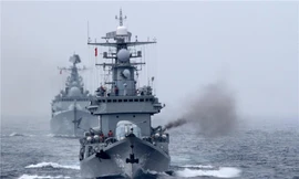 Hạm đội Nam Hải của Trung Quốc tập trận bắn đạn thật. Ảnh: People’s Daily.