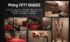 Phòng trang trí theo kiểu bạo dâm, "50 sắc thái" được chủ khách sạn đăng quảng cáo trên Facebook, nhưng đã bị yêu cầu tháo dỡ.