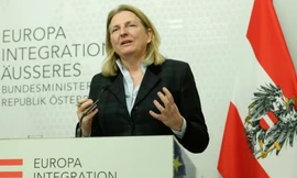 Ngoại trưởng Áo Karin Kneissl. Ảnh: Reuters