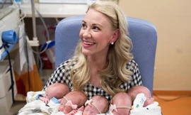 Jamie hạnh phúc bên 5 con mới chào đời.