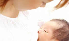 Cách phòng tránh tử vong khi trẻ sặc sữa