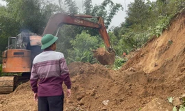 Tìm thấy thi thể nạn nhân trượt chân mất tích ở sông Na