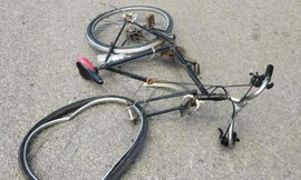 Tông vào xe đạp, nam thanh niên đi xe máy tử vong tại chỗ