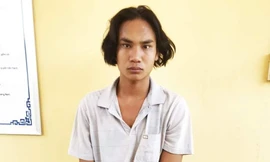 Đâm chết hàng xóm vì can ngăn uống rượu