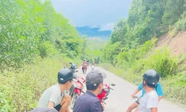 Phát hiện người đàn ông chết trong tư thế treo cổ trong rừng