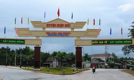 Hai huyện ở Quảng Nam dừng công tác tổ chức bộ máy, cán bộ 