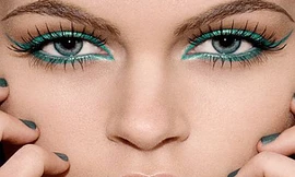 Không make- up, stress hơn phỏng vấn xin việc