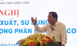 Bộ trưởng NN&PTNT Nguyễn Xuân Cường cho rằng ​Nền Nông nghiệp Việt Nam phải đi theo hướng hiện đại, thông minh, trong đó, nông nghiệp sạch, nông nghiệp hữu cơ là tất yếu là bắt buộc.