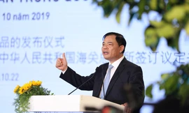 Bộ trưởng NN&PTNT Nguyễn Xuân Cường cho biết, Trung Quốc là thị trường nhập khẩu sữa rất lớn và đây là cơ hội của các doanh nghiệp Việt Nam.