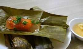 Dai dai bánh bột lọc gói xứ Huế