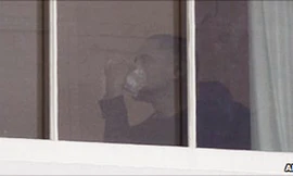 Tổng thống Obama bị rách môi