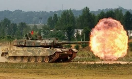 Xe tăng K2 thử nghiệm năm 2012. Ảnh: Bộ Quốc phòng Hàn Quốc 