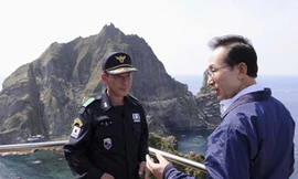 Hàn Quốc tuyên bố mạnh tay với Nhật Bản về đảo tranh chấp