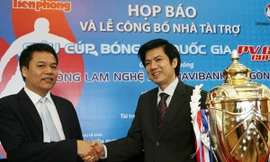 Nóng ngày khai cuộc