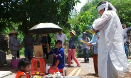 Xót xa những góa phụ trẻ vụ 6 người chết thảm