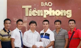 Bạn đọc Tiền Phong góp tiền giúp đồng bào bị lũ lụt