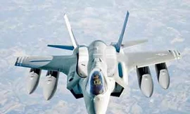 Mỹ hốt bạc từ bán vũ khí sang châu Á