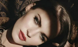 'Biểu tượng sex' Megan Fox - Ngọt ngào đầy quyến rũ